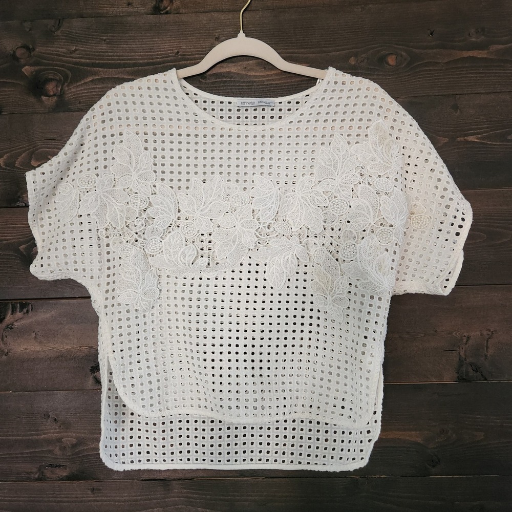 Zara Woman White Eyelet Cotton Top Floral Lace Applique Short Sleeve Small